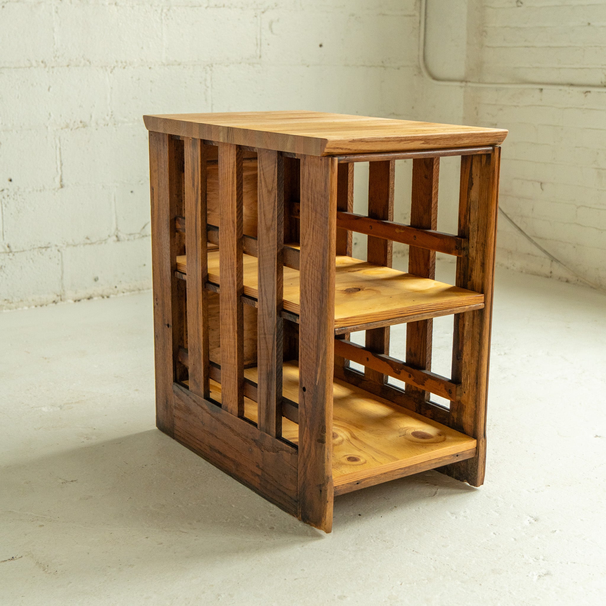 Amberg End Table