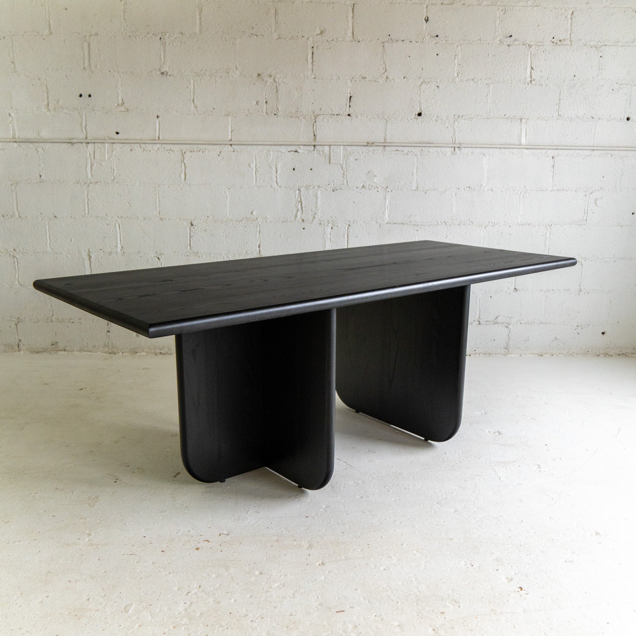 black lacquer dining table full view