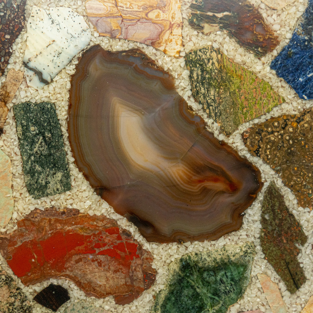 agate coffee table detail view