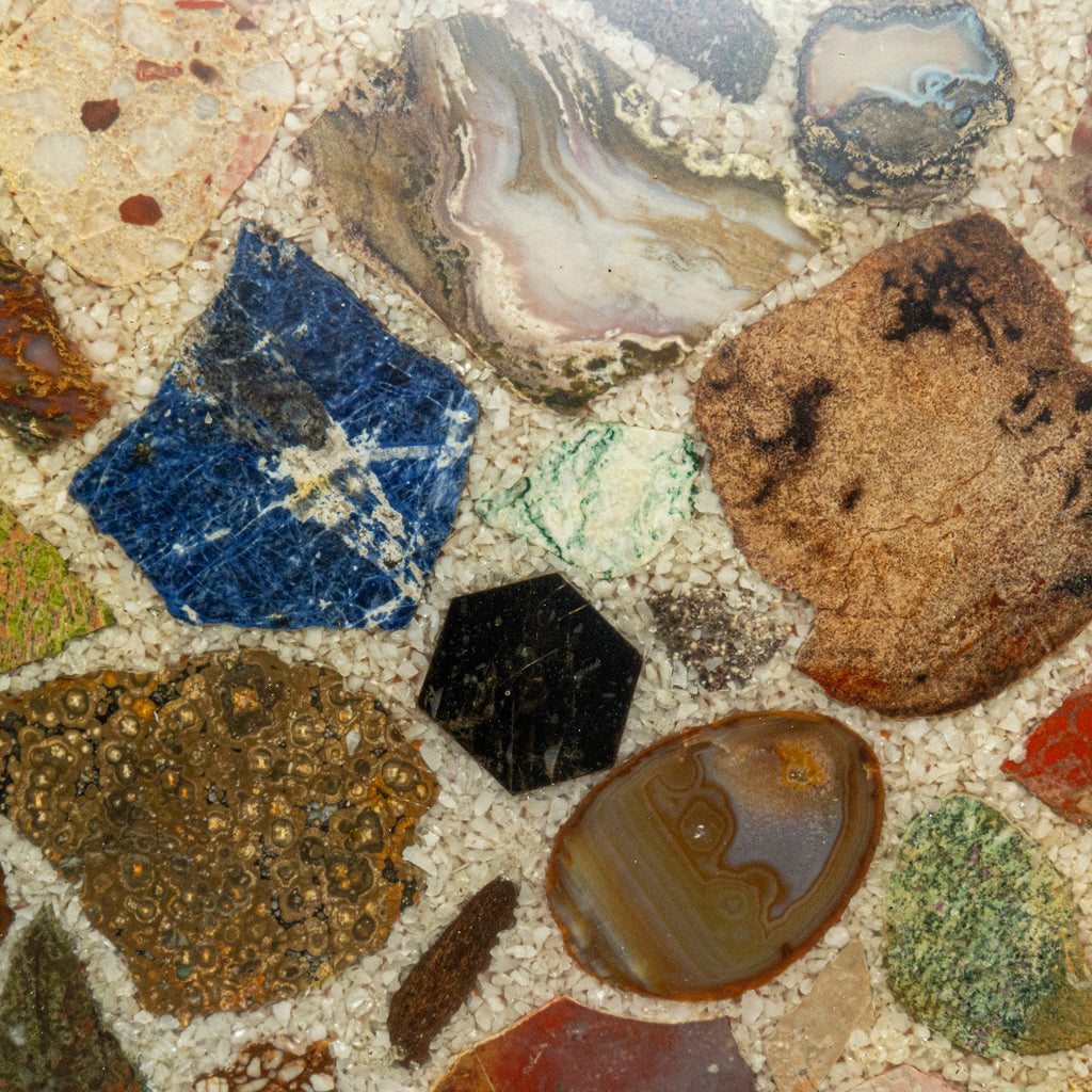 agate coffee table detail view